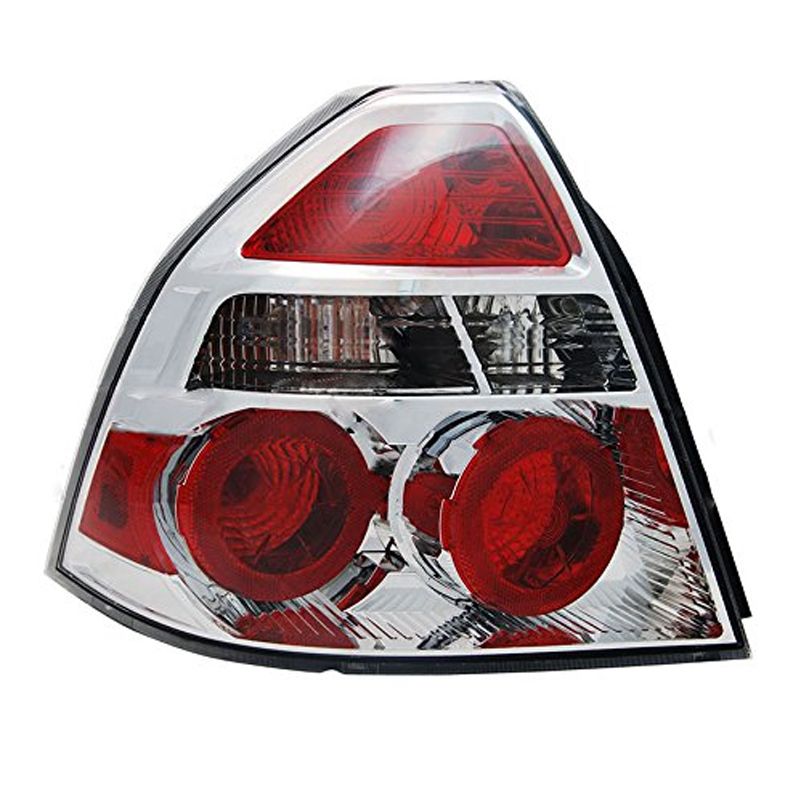 Luz trasera izquierda del Chevy Aveo Sedán 2009-2011